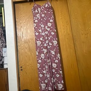 🎉SALE🎉 $7 or 2 for $10🎉Super cute🌸🌺 pantsuit